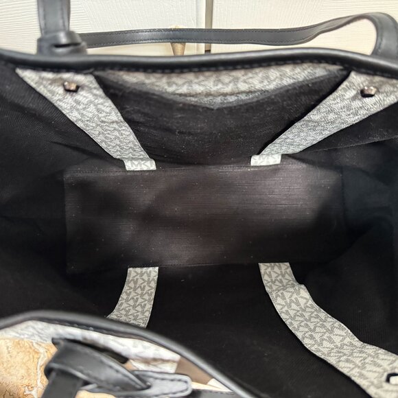 Michael Kors Eva Tote Logo Stripe Tote - Picture 3 of 3